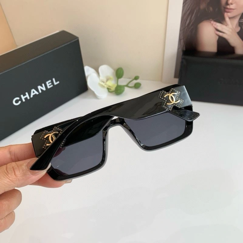 Chanel Sunglasses Soft 277880