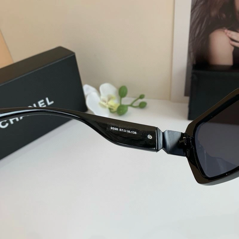 Chanel Sunglasses Soft 277880