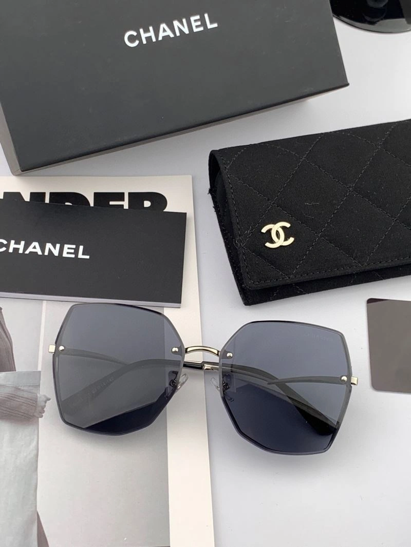 Chanel Sunglasses Refined 278385