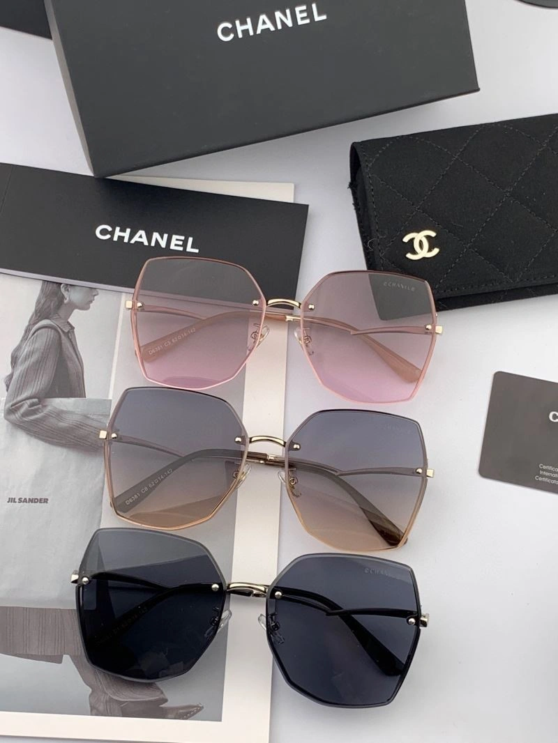 Chanel Sunglasses Refined 278385