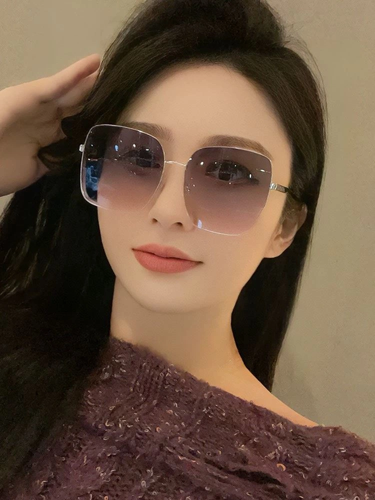 SoftTouch Chanel Sunglasses 278395