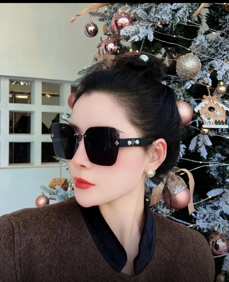 Chanel Sunglasses TravelReady 278378