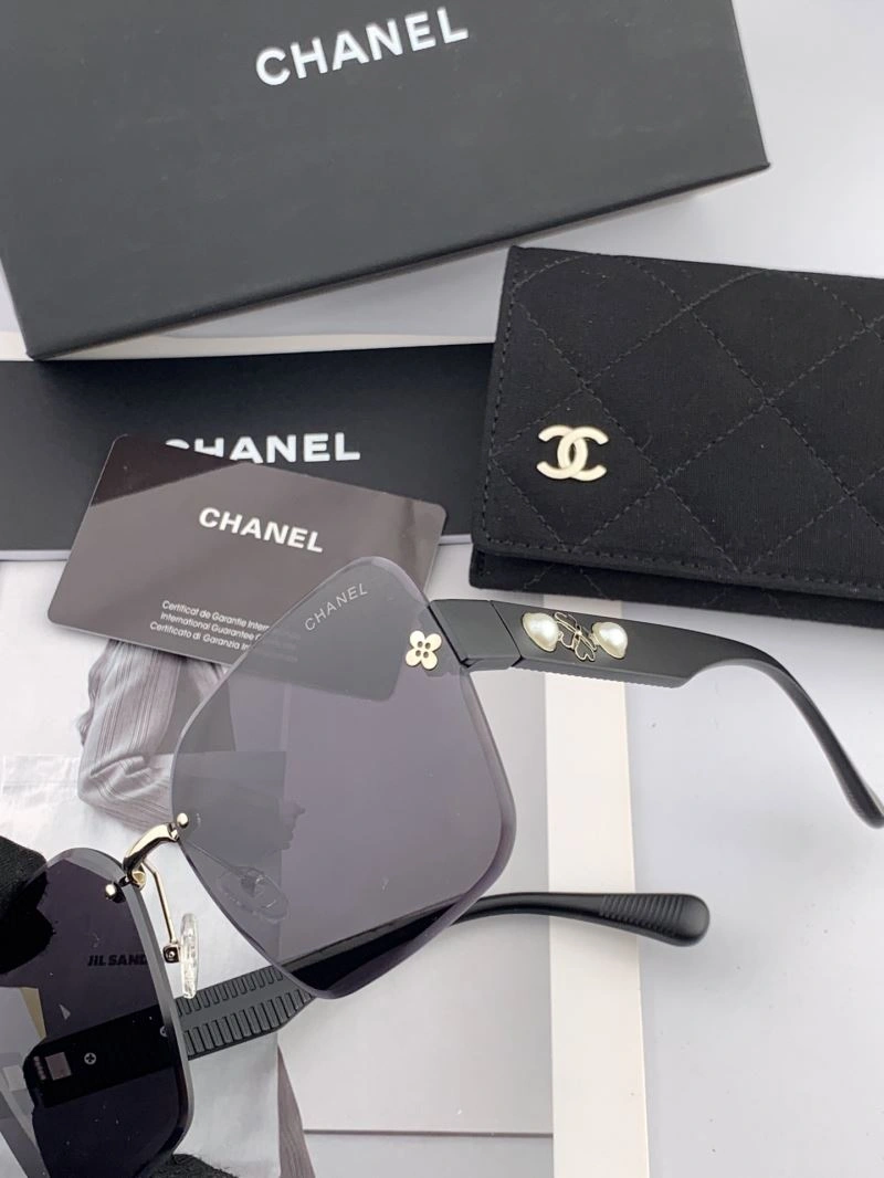 Chanel Sunglasses TravelReady 278378
