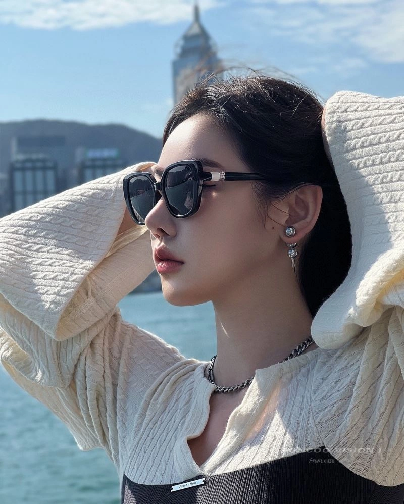 Supportive Chanel Sunglasses 278371