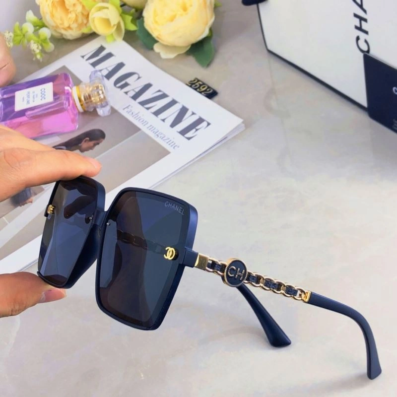 ZipUp Chanel Sunglasses 278367