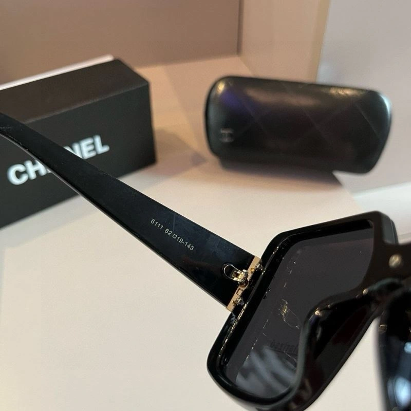 Chanel Sunglasses Unique 278342