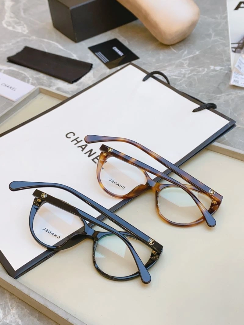 Unisex Chanel Sunglasses 278354