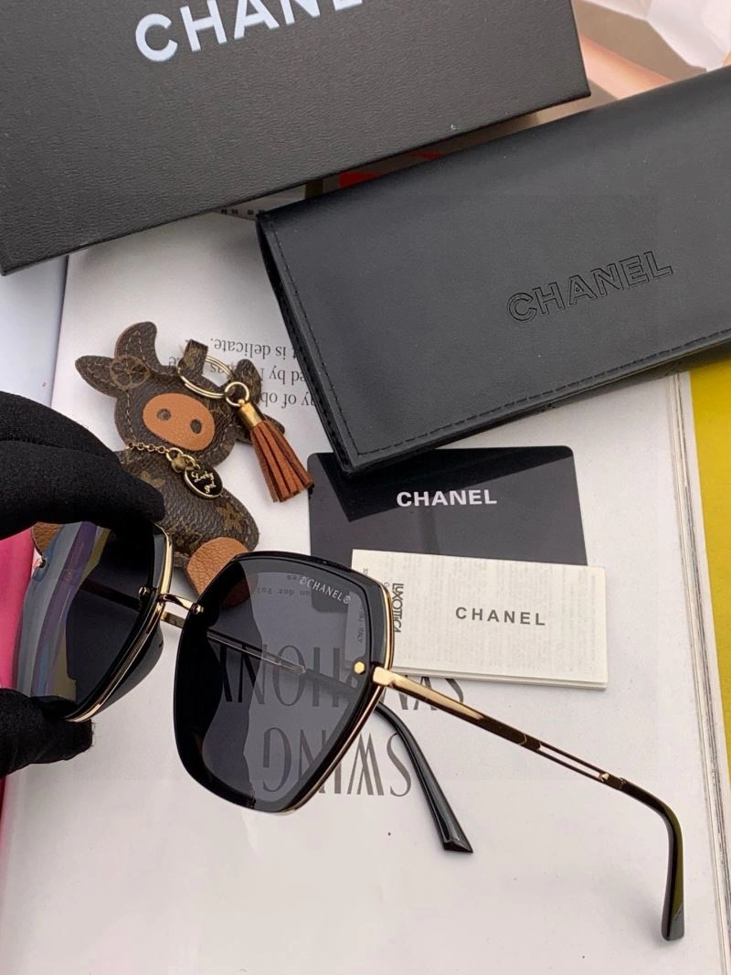 Chanel Sunglasses Unisex 278350