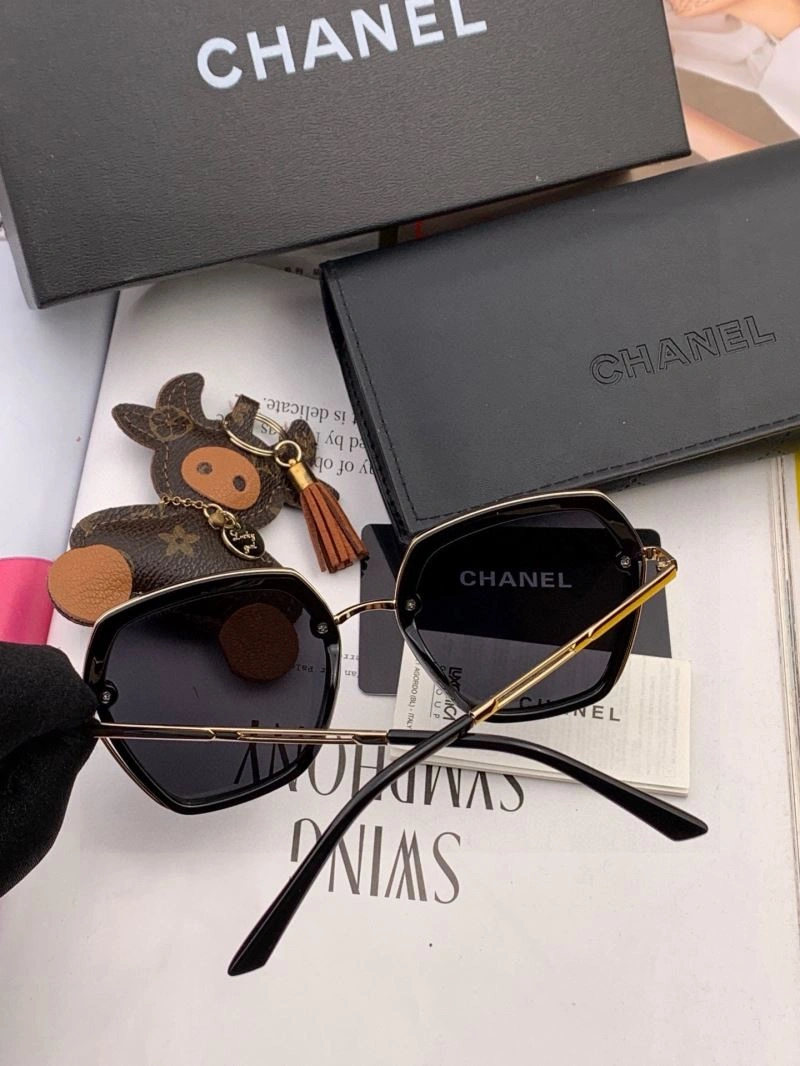 Chanel Sunglasses Unisex 278350