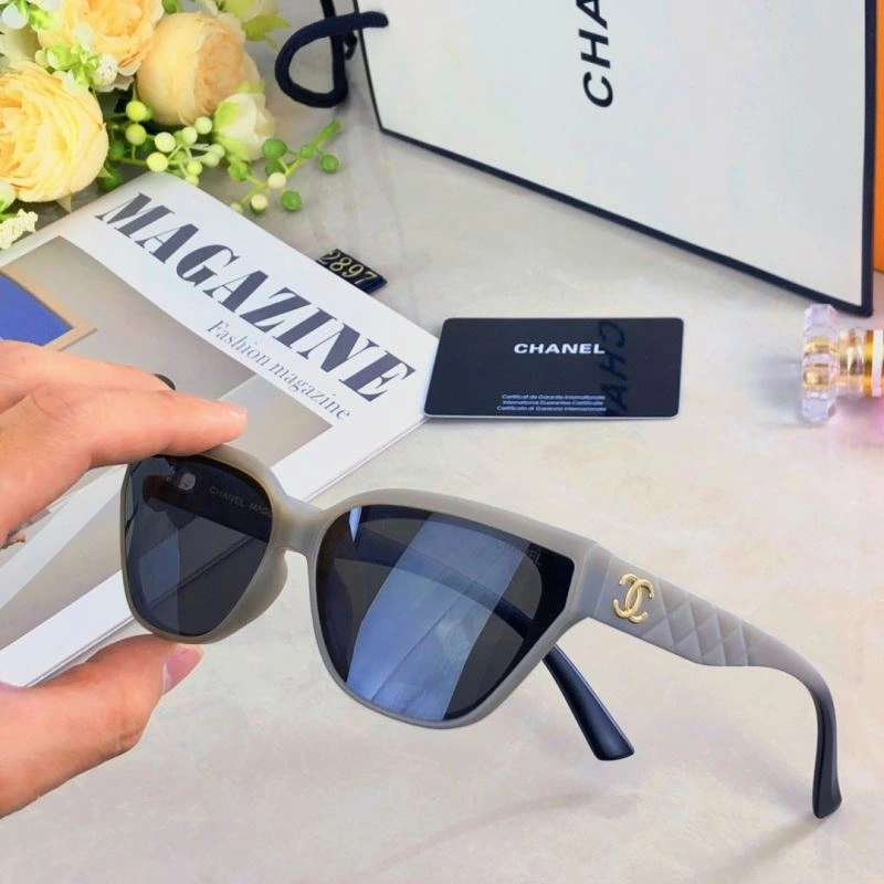 Chanel Sunglasses WellDesigned 278344