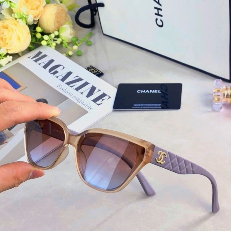 Chanel Sunglasses WellDesigned 278344