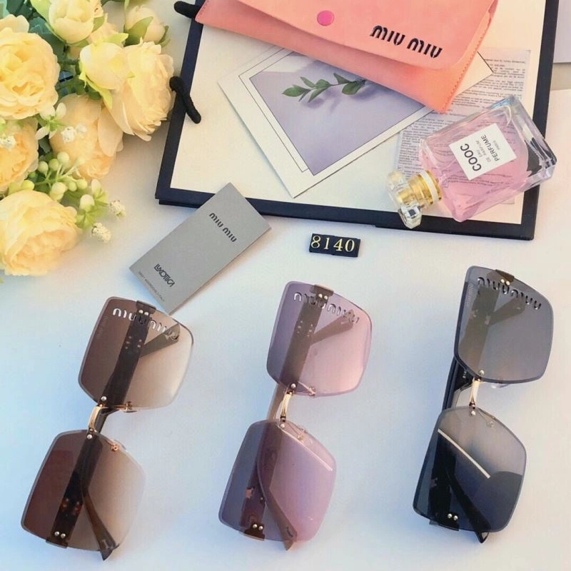 Vibrant Chanel Sunglasses 278340