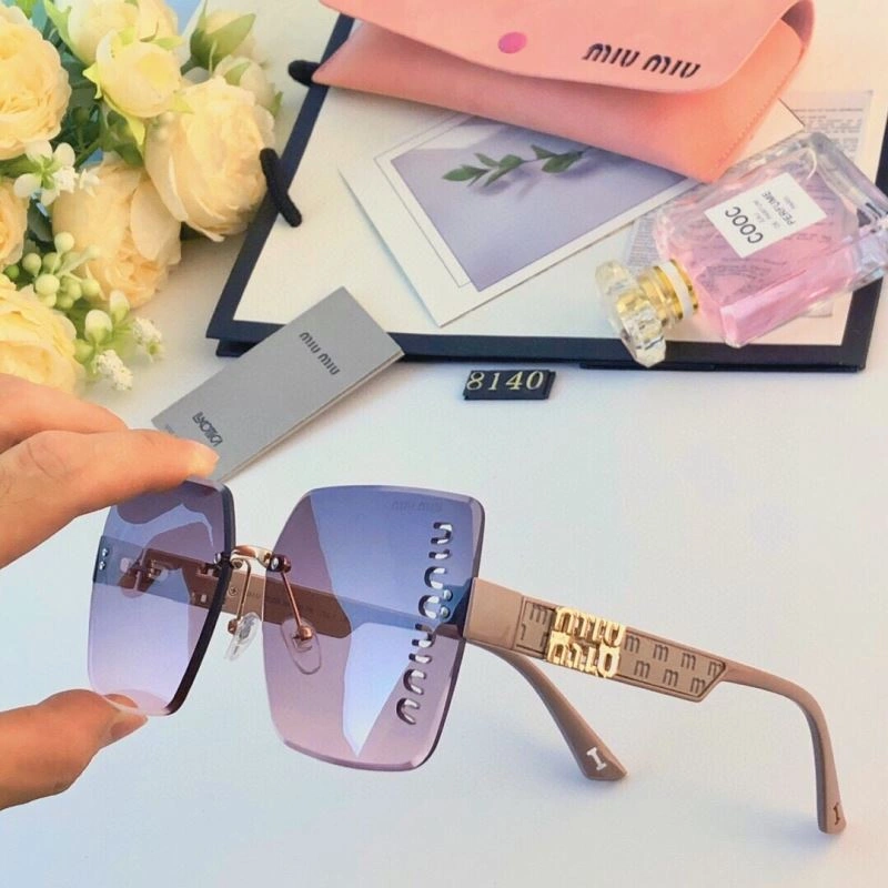 Vibrant Chanel Sunglasses 278340