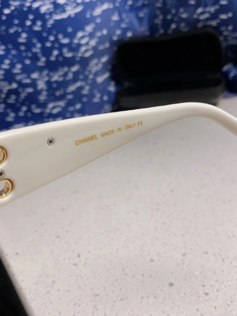 HighQuality Chanel Sunglasses 278349
