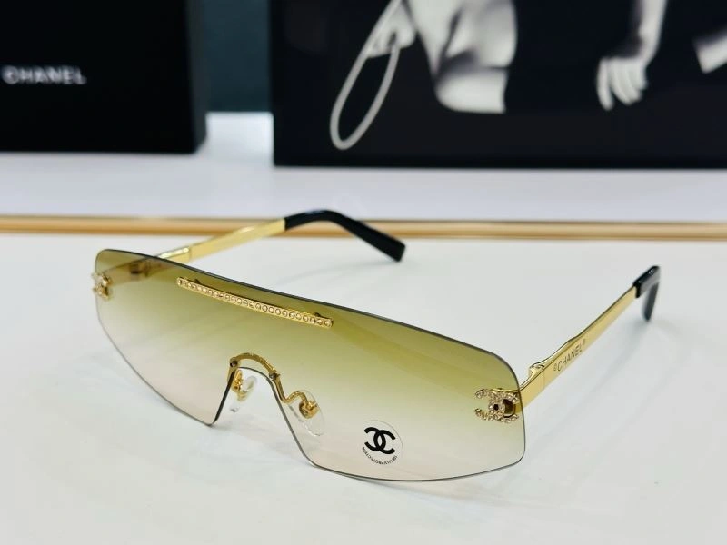 RelaxedFit Chanel Sunglasses 278351