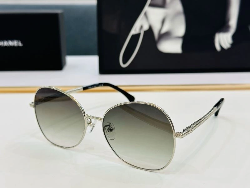 Sleek Chanel Sunglasses 278309