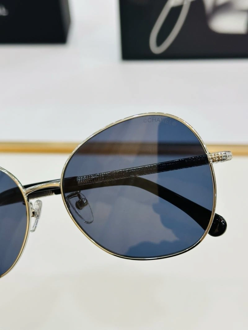 Sleek Chanel Sunglasses 278309