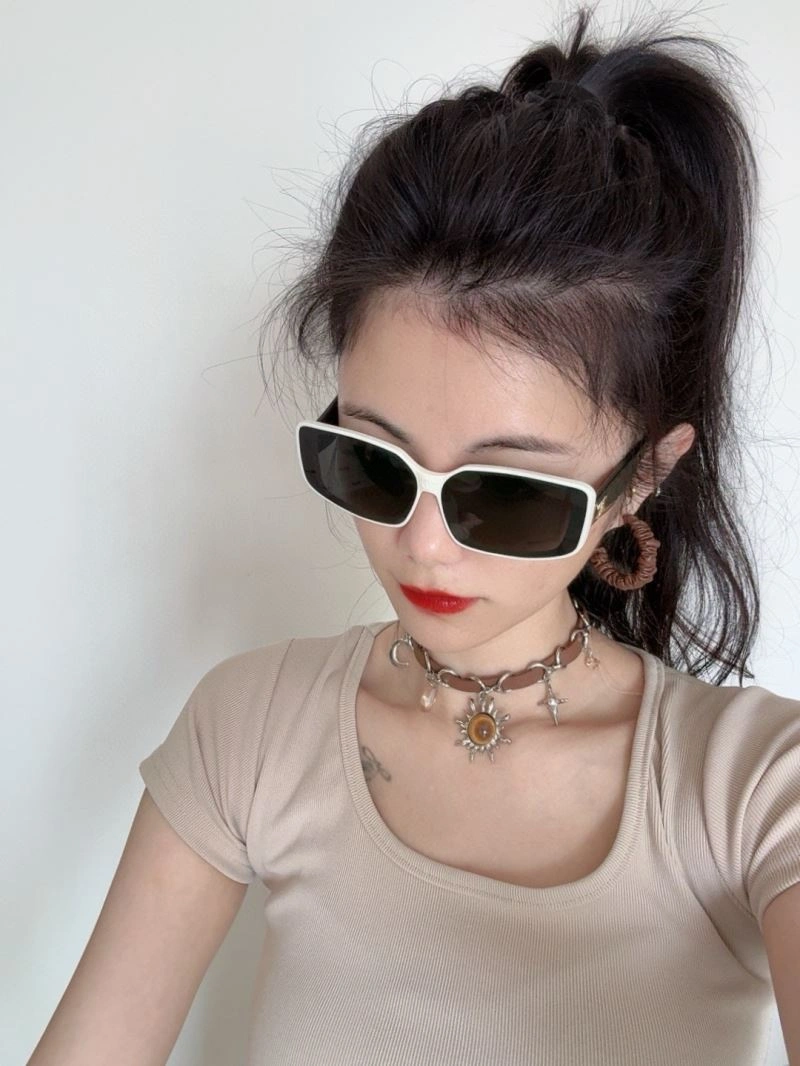 Classic Chanel Sunglasses 278311