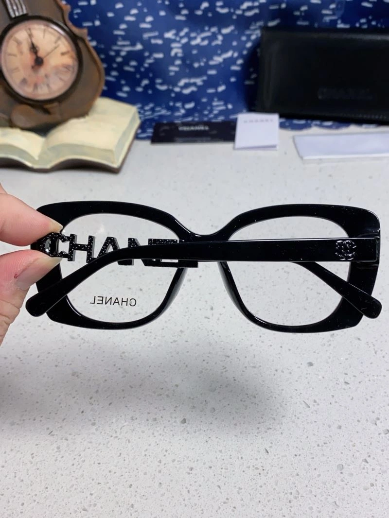 Chanel Sunglasses ZipUp 278296