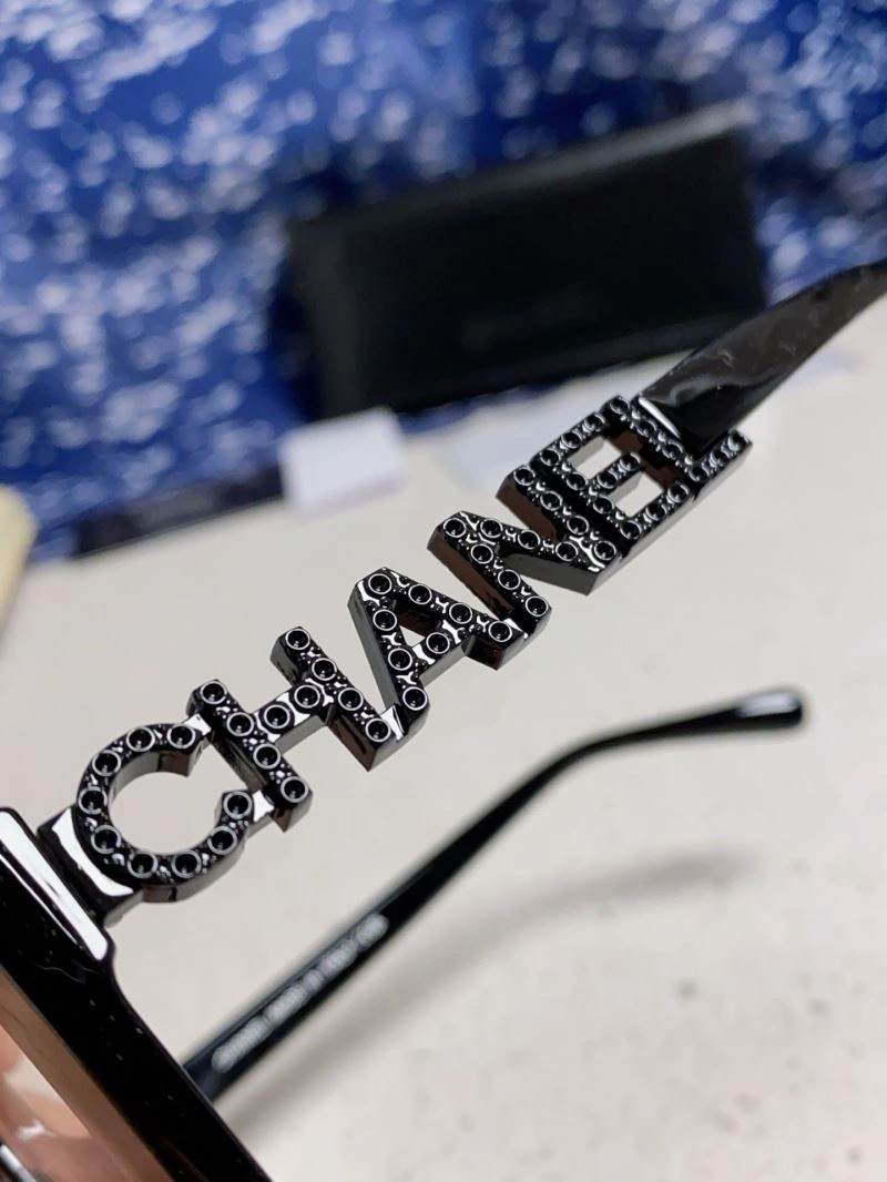 Chanel Sunglasses ZipUp 278296