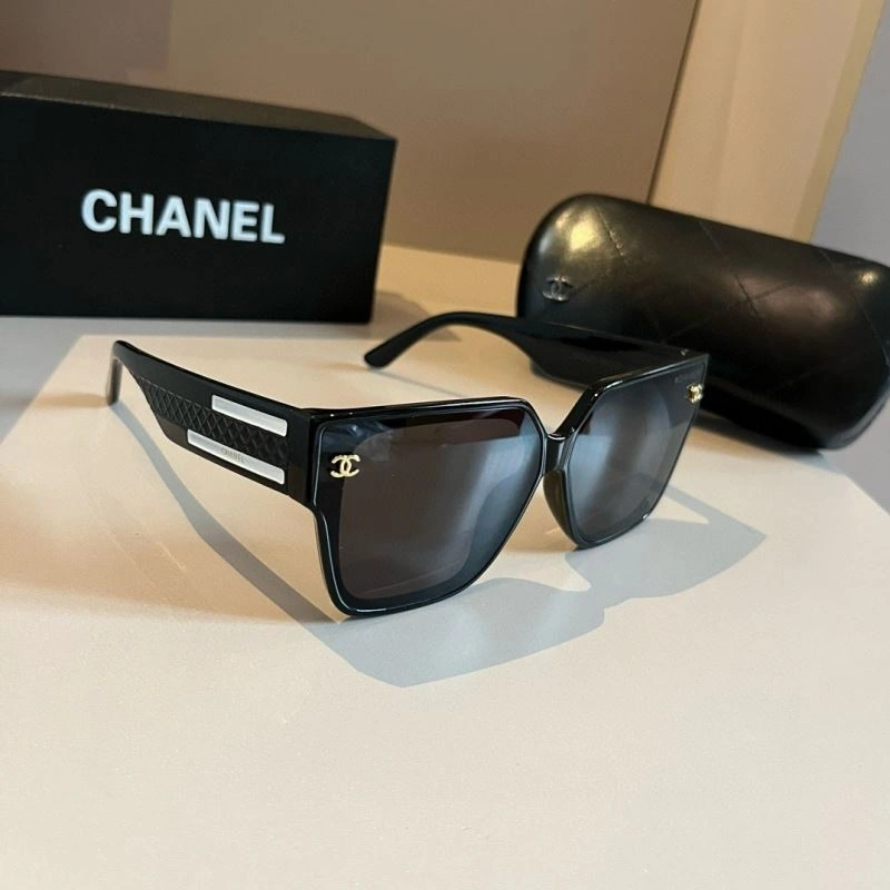 Chanel Sunglasses Durable 278310
