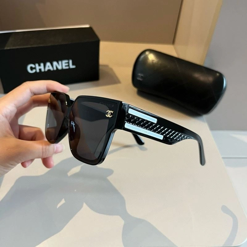 Chanel Sunglasses Durable 278310