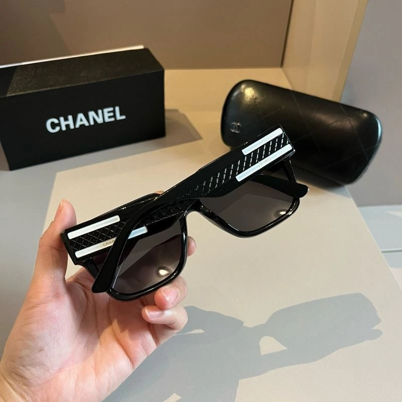 Chanel Sunglasses Durable 278310