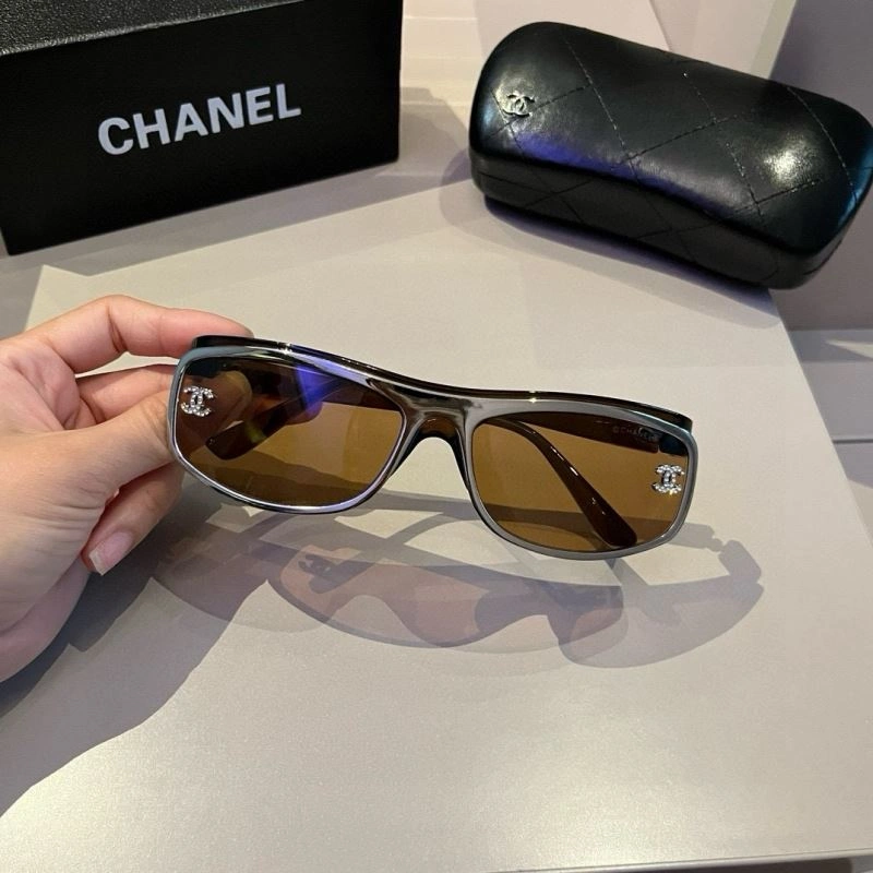 Chanel Sunglasses Sporty 278298