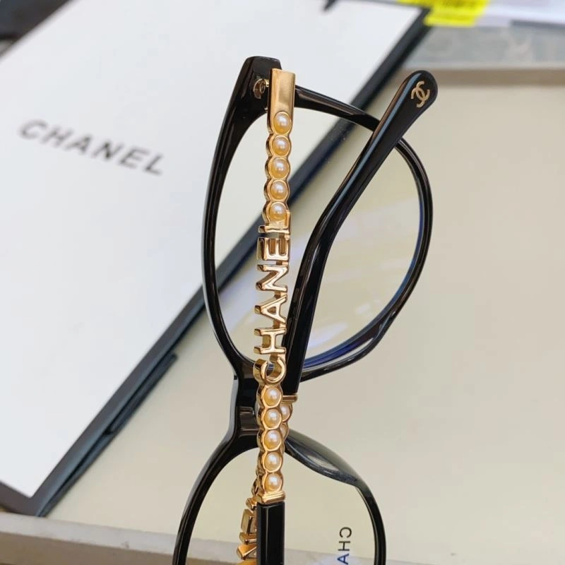 Chanel Sunglasses Elegant 278320