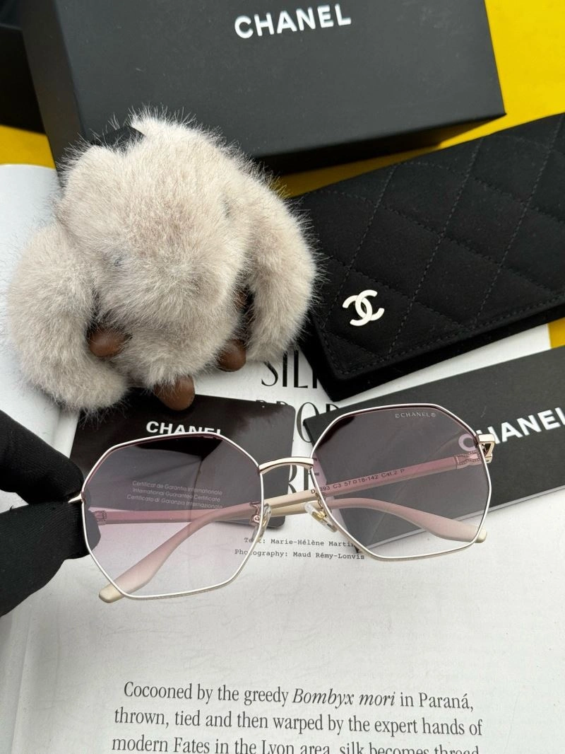 Chanel Sunglasses WaterResistant 278288