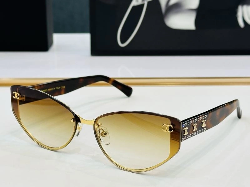 RelaxedFit Chanel Sunglasses 278283