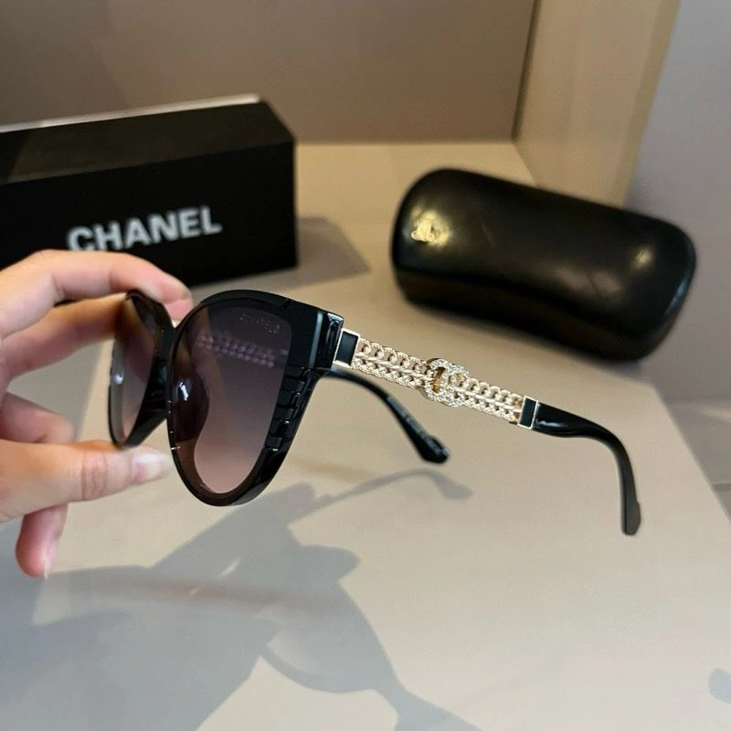 Chanel Sunglasses ZipUp 278253