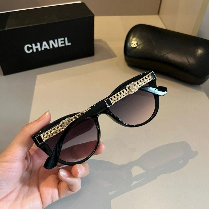 Chanel Sunglasses ZipUp 278253