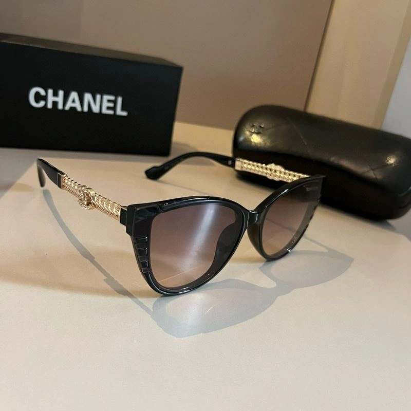 Youthful Chanel Sunglasses 278278