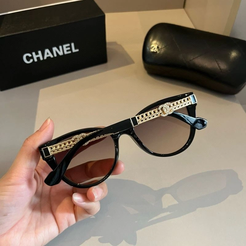 Youthful Chanel Sunglasses 278278
