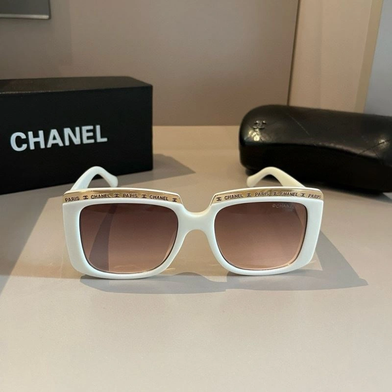 Chanel Sunglasses Casual 278270