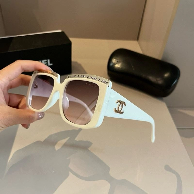 Chanel Sunglasses Casual 278270