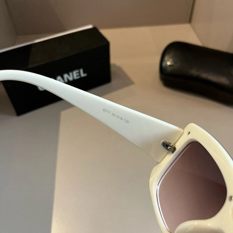 Chanel Sunglasses Casual 278270