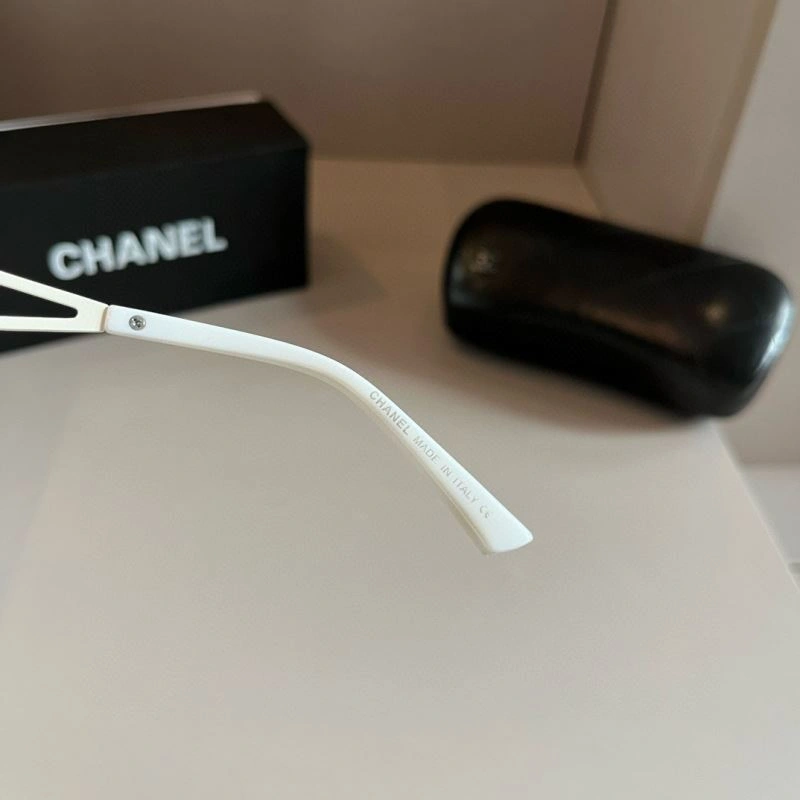 Chanel Sunglasses Durable 278250