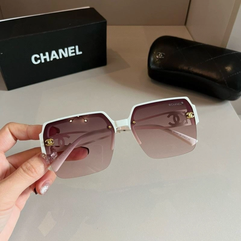 Chanel Sunglasses Durable 278250