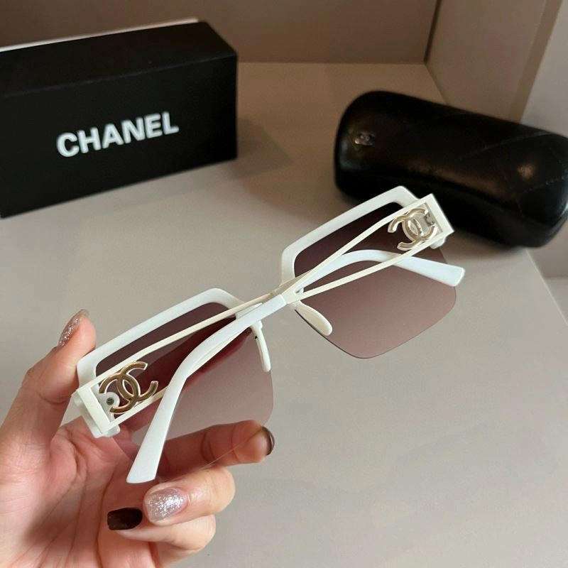 Chanel Sunglasses Durable 278250