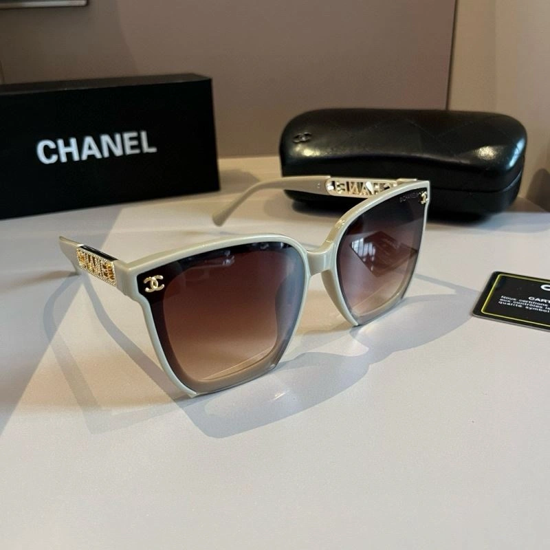 Chanel Sunglasses Stylish 278245