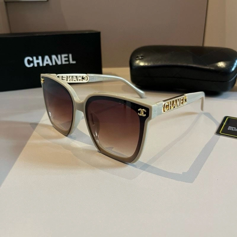 Chanel Sunglasses Stylish 278245