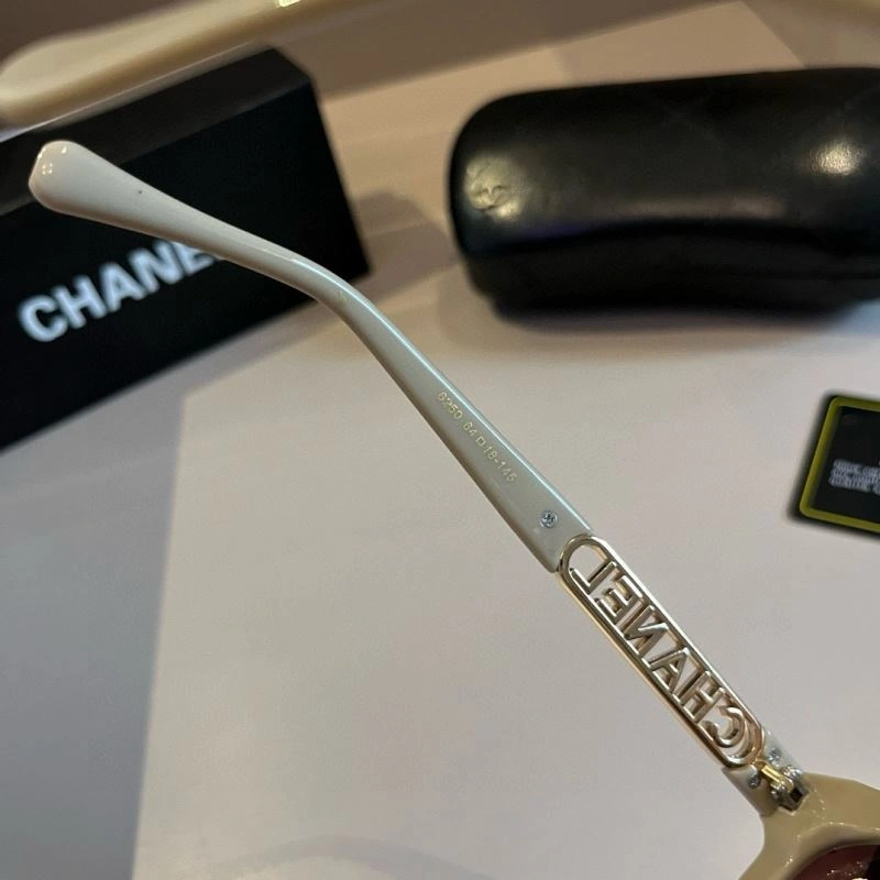 Chanel Sunglasses Stylish 278245