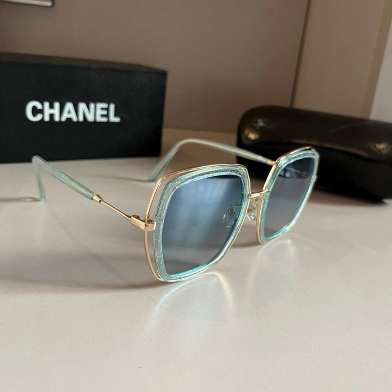EyeCatching Chanel Sunglasses 278215