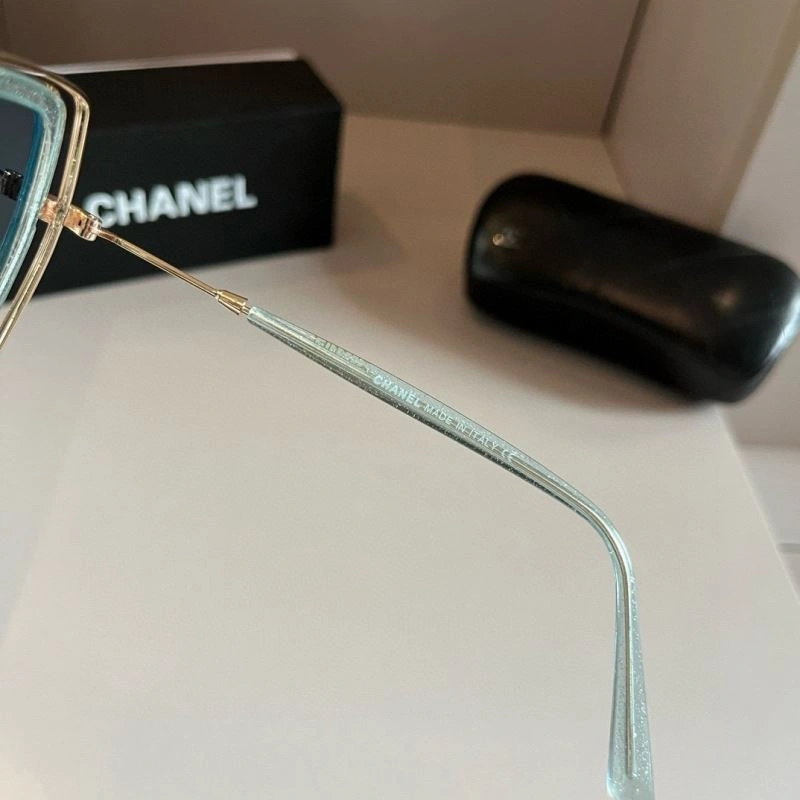 EyeCatching Chanel Sunglasses 278215