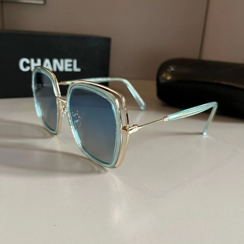 EyeCatching Chanel Sunglasses 278215