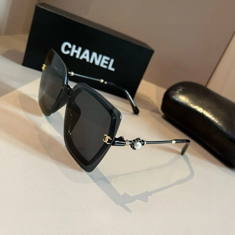 Chanel Sunglasses Contemporary 278212