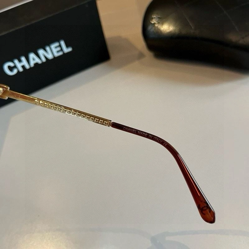 Practical Chanel Sunglasses 278220