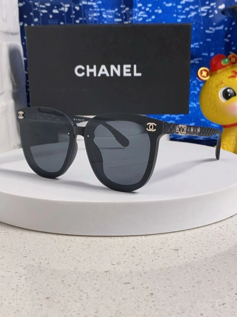 Breathable Chanel Sunglasses 278230